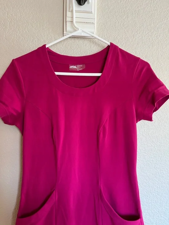 Go Lite activewear dress with pockets, fuchsia - Picture 3 of 6